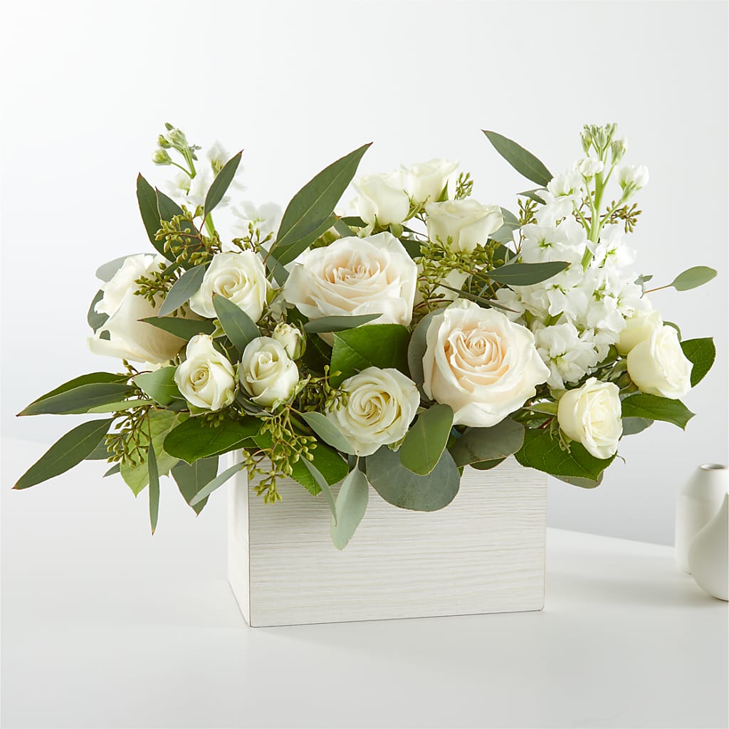 Fresh Linen Box Bouquet – Gainesville Floral Exchange, Gainesville FL