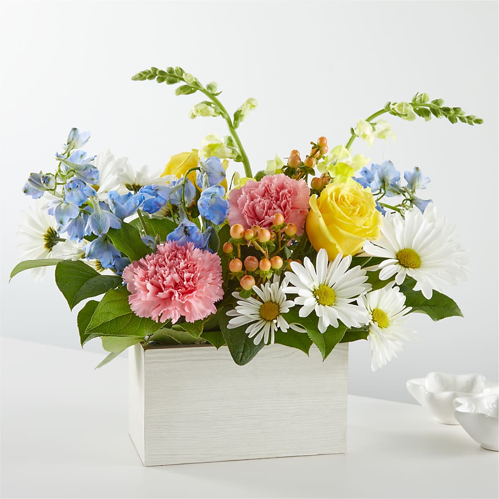 Sun Salutation Box Bouquet – Gainesville Floral Exchange, Gainesville FL