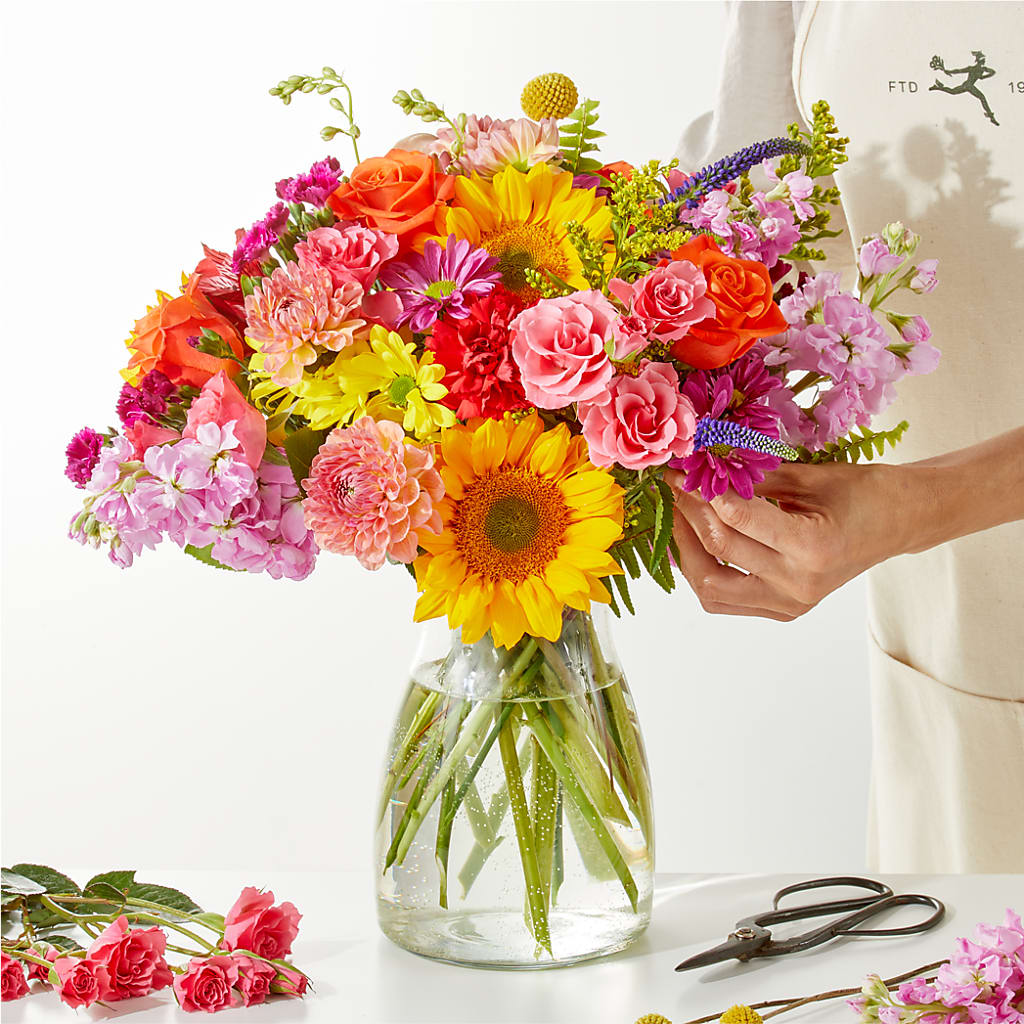 Cue the Confetti - A Florist Original – Gainesville Floral Exchange, Gainesville FL