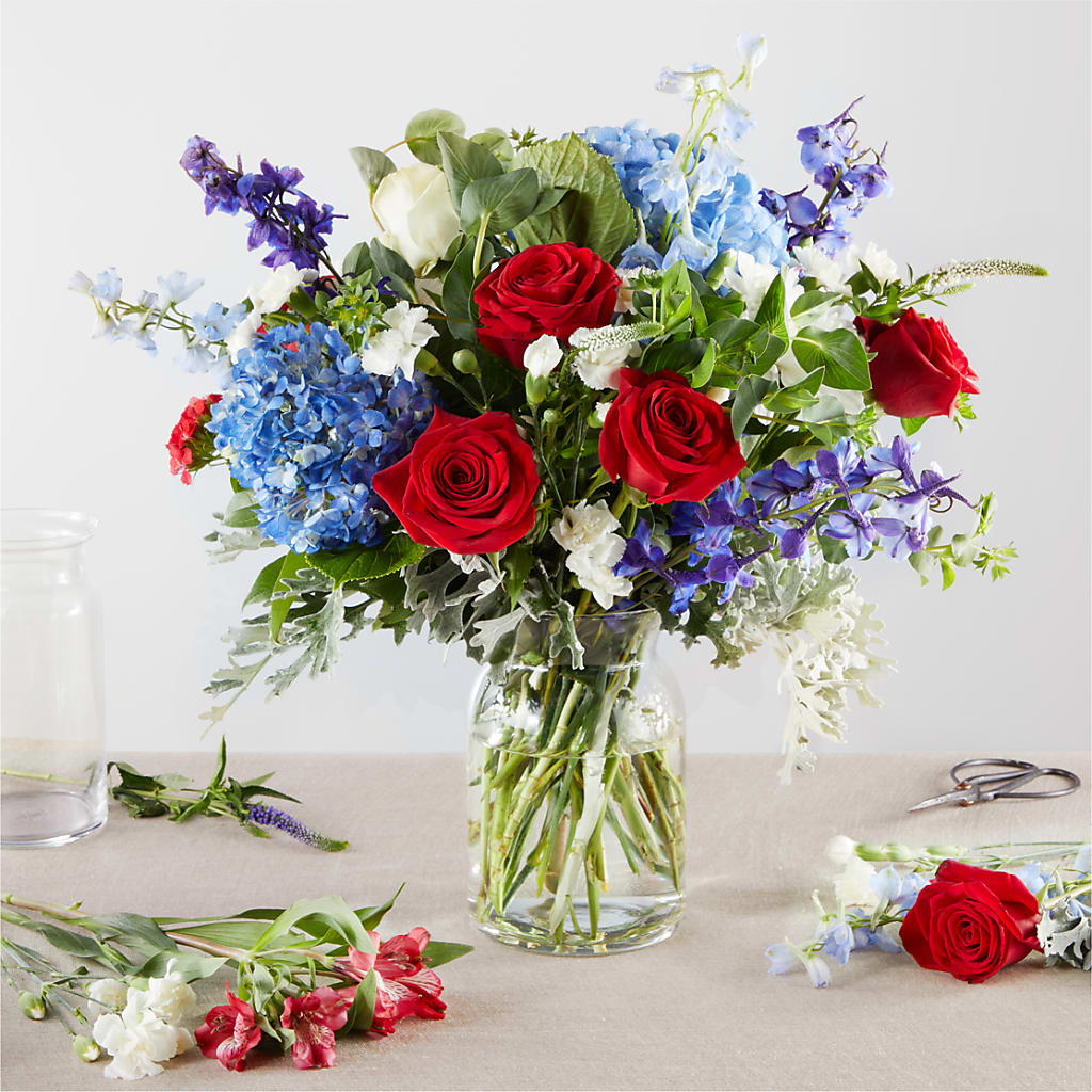 Star Spangled - A Florist Original – Gainesville Floral Exchange, Gainesville FL
