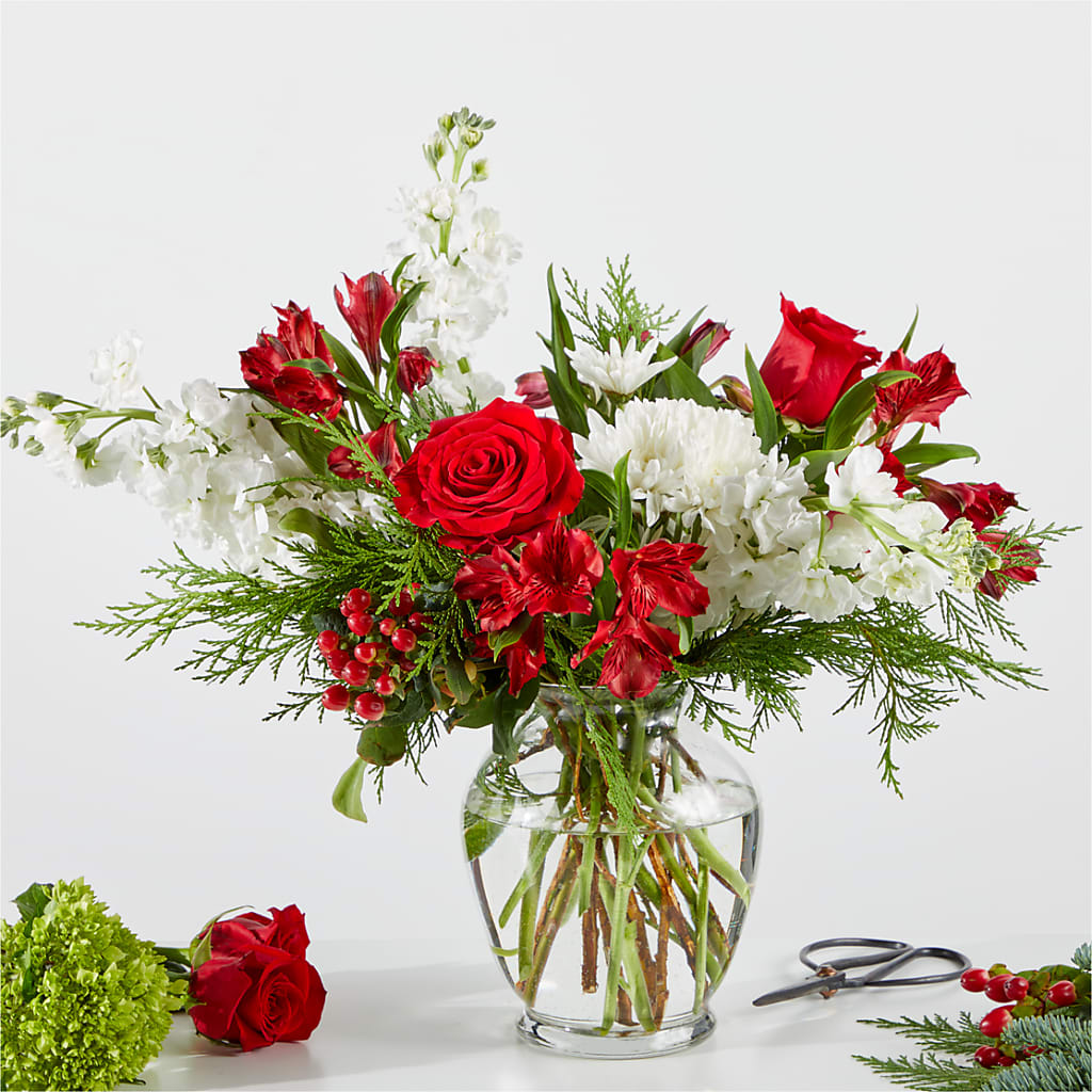 Merry Moment Bouquet – A Florist Original – Gainesville Floral Exchange, Gainesville FL