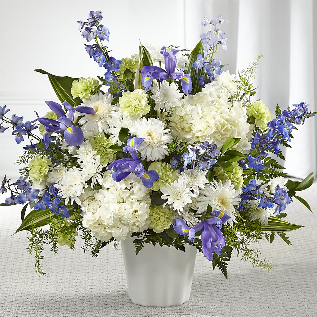 Soft Serenity Floor Basket – Gainesville Floral Exchange, Gainesville FL