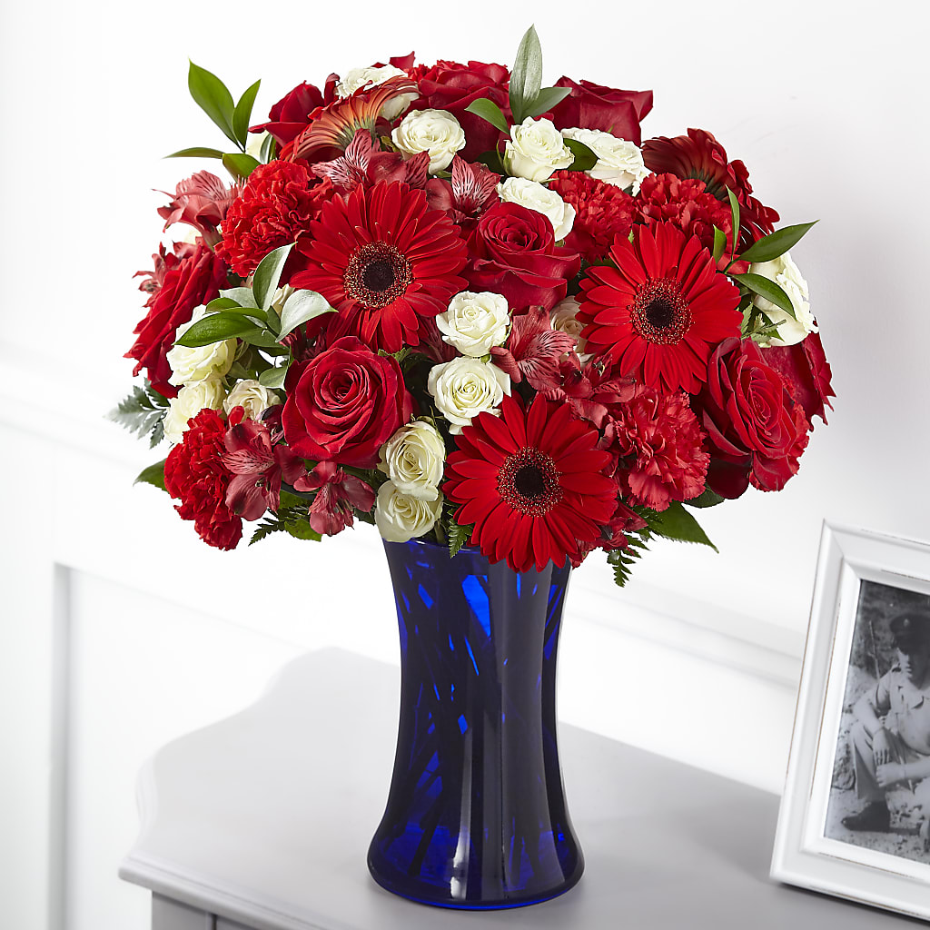 Hearts Embrace Bouquet – Gainesville Floral Exchange, Gainesville FL