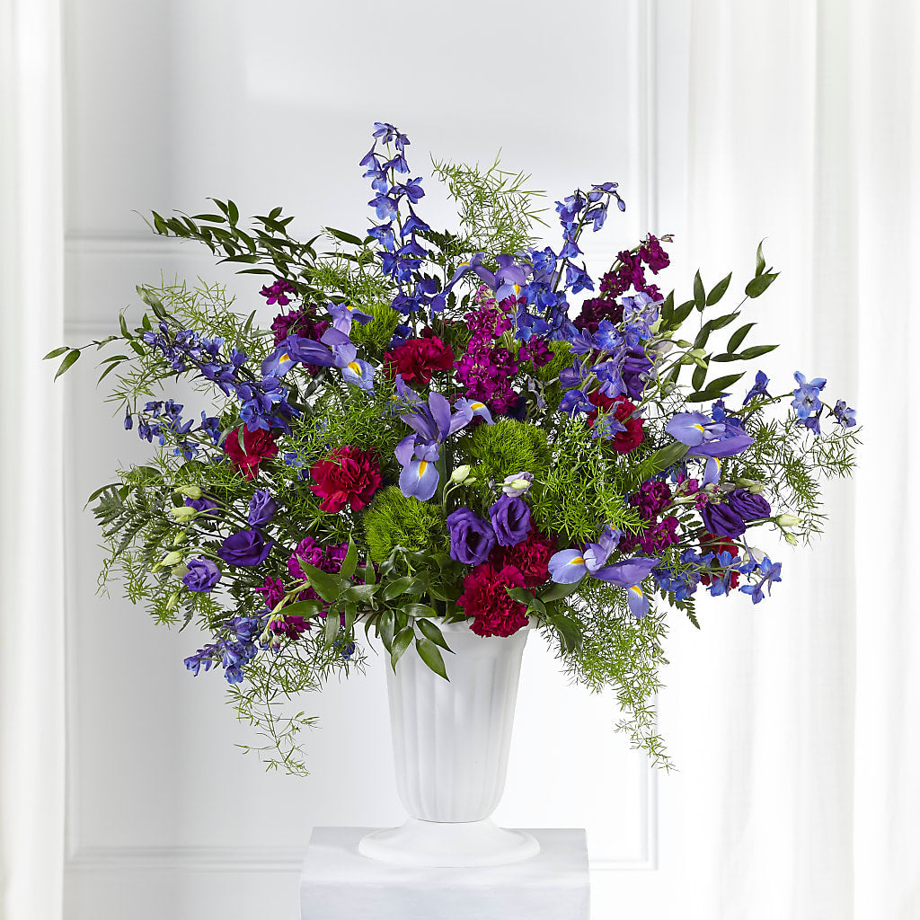 Memorial of Life Arrangement – Gainesville Floral Exchange, Gainesville FL