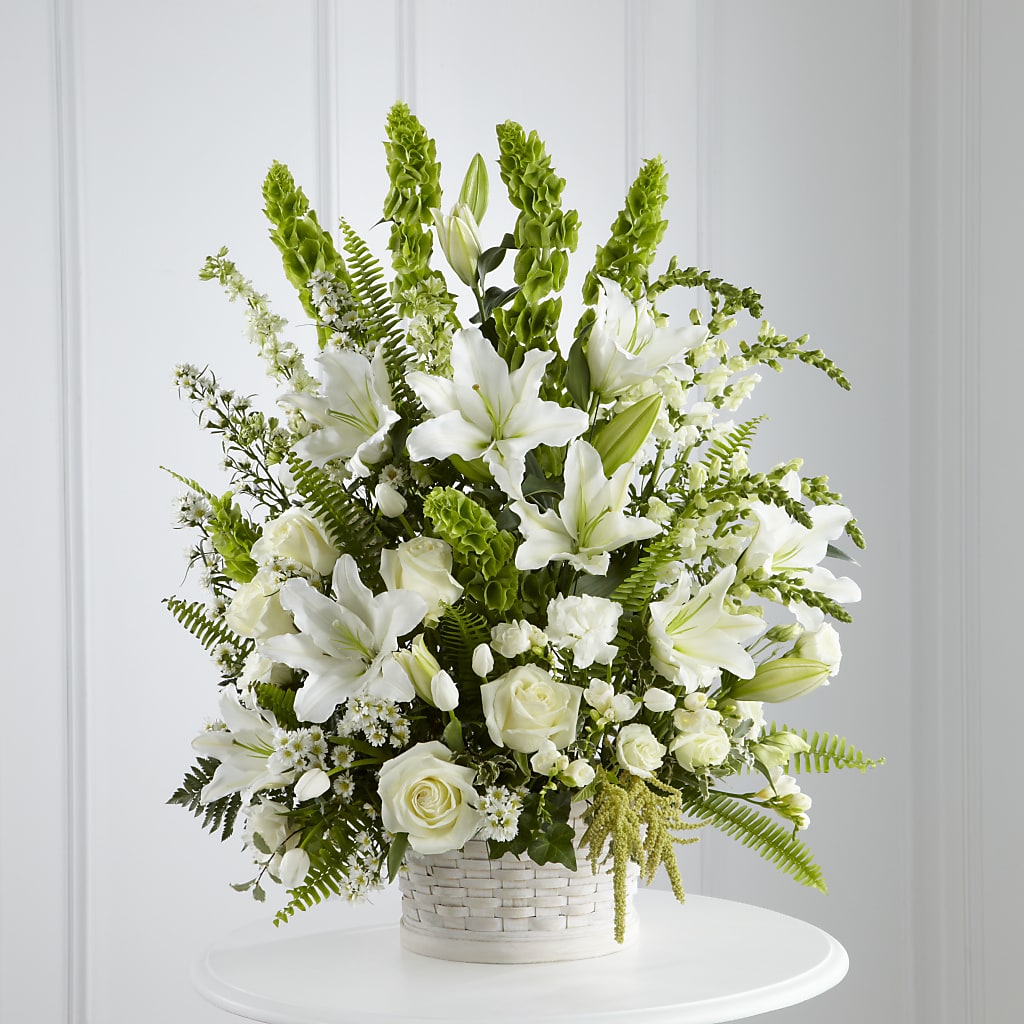 In Our Thoughts Arrangement – Gainesville Floral Exchange, Gainesville FL