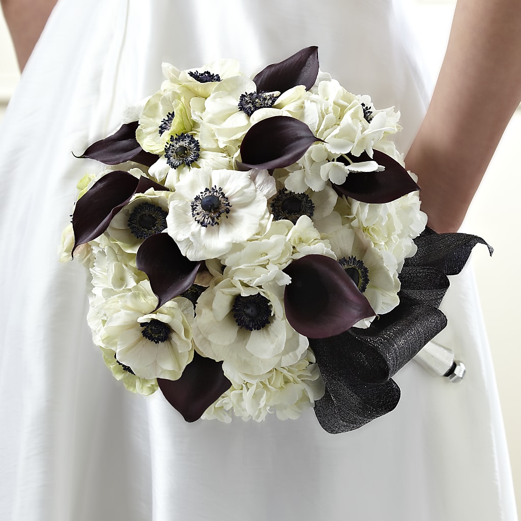 To Have and To Hold Bouquet – Gainesville Floral Exchange, Gainesville FL