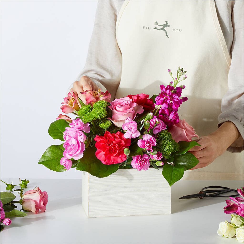 Sweetberry Box – A Florist Original –  Gainesville Floral Exchange, Gainesville FL