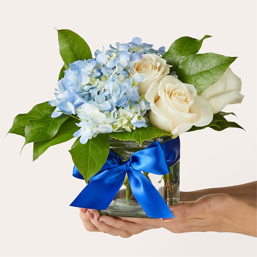 Sky Blue Delight Bouquet –  Gainesville Floral Exchange, Gainesville FL