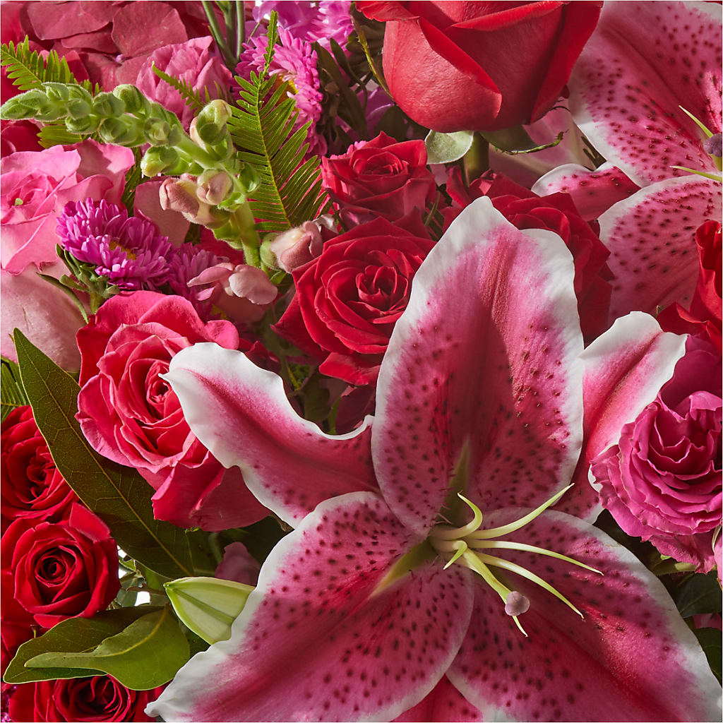 Better Together - A Luxury Florist Original – pink, red flower arrangement  | Gainesville, FL
