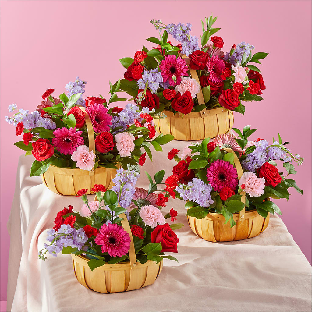 Pink Picnic Basket –  Gainesville Floral Exchange, Gainesville FL